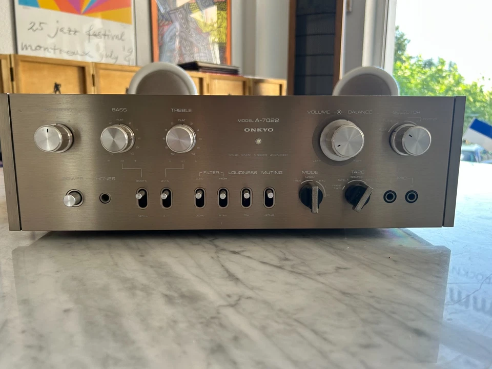 Onkyo A-7022, Vollverstärker - Bild 2 von 4