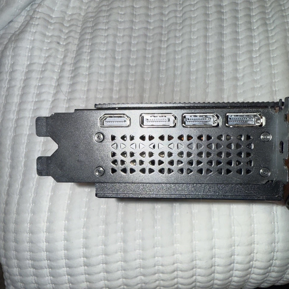 Nuevo OEM NVIDIA GeForce RTX 3090 de HP Omen no LHR Foto 3 de 4