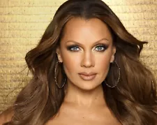 VANESSA WILLIAMS 8x10 PHOTO *