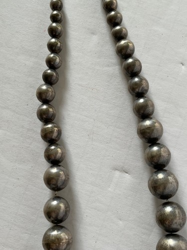 HEAVY Vintage Sterling Silver Graduated Ball Bead Necklace 31.5” - Picture 9 of 13