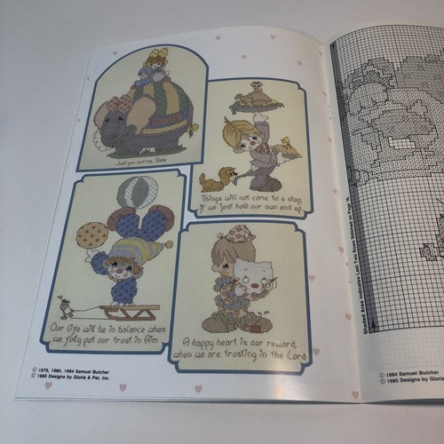 Book of Clowns Precious Moments Cross Stitch Pattern Book Gloria Pat PM-7 - Picture 6 of 7