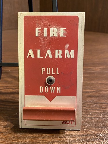 ADT fire alarm pull station FOR Display Or Parts - Picture 6 of 8