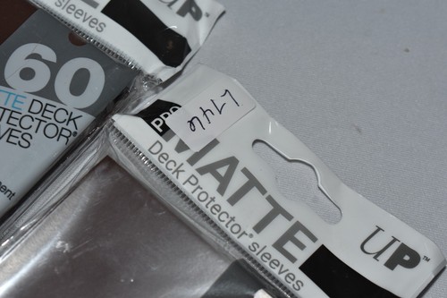 60 Ultra PRO MATTE Solid Brown Deck Protector Small 62mm size CARD SLEEVES UP - Picture 2 of 5