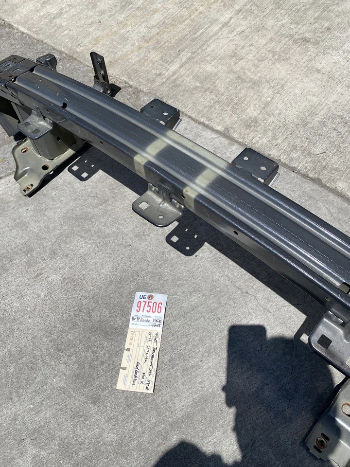 Lincoln MKX 2016 2018 barra delantera refuerzo OEM Foto 2 de 4