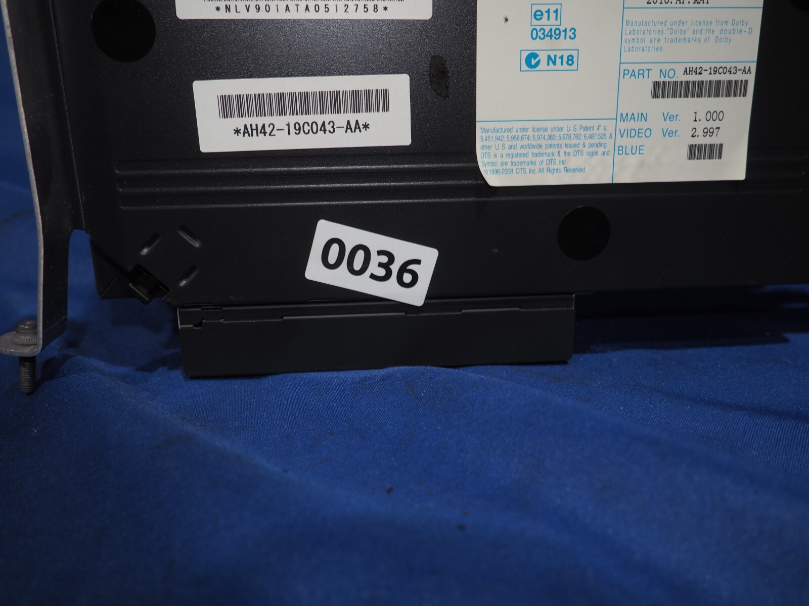 2010-2020 Aston Martin Rapide 6 Disc DVD CD Player Reciever OEM W/Warranty