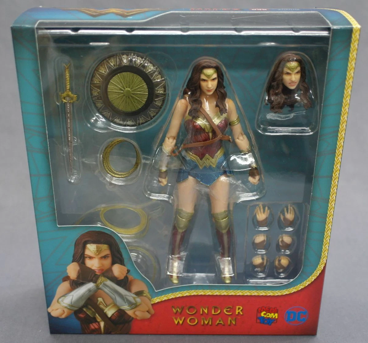 MAFEX No.048 WONDER WOMAN (Wonder Woman Ver.) Medicom Toy Japan