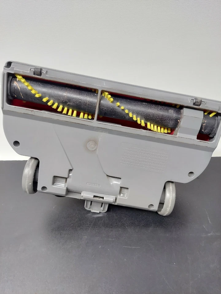 Cabezal eléctrico de vacío Eureka Surfacemax modelo 6833 Foto 2 de 3