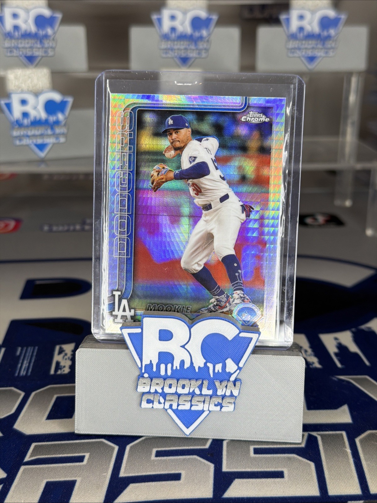 2025 Topps Chrome - Mookie Betts #50 Prism Refractor