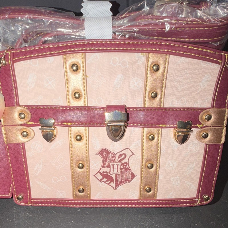 Danielle Nicole Harry Potter Platform 9 3/4 Burgundy Handbag Purse Bag