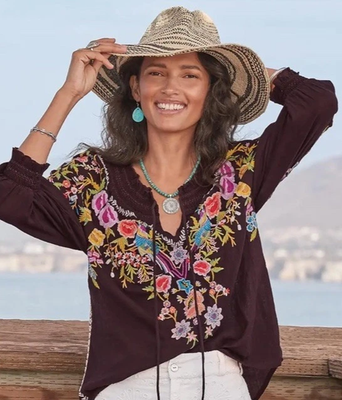 #ad Sundance Catalog Embroidered Boho Peasant Top EUC PL $39.99
