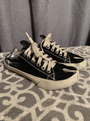 Maison Margiela Tabi Split-Toe Canvas 