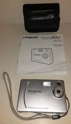 Polaroid Photo Max PDC 1075 Digital Camera W/Book & Case 1.3 Mega Pix Parts Only