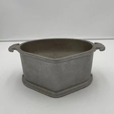 Vintage Guardian Service Ware Heavy Aluminum Triangle Heart Roasting Pot NO LID