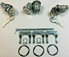 Ignition Door Trunk Lock Set With Gm Keys For 1964 Chevelle Malibu