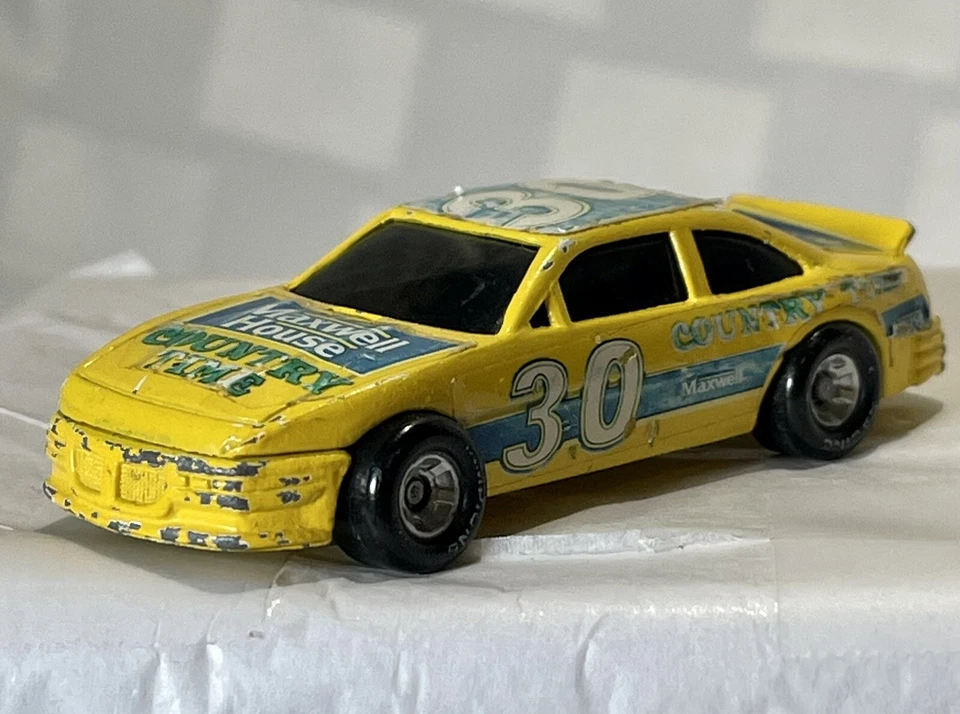 Литая винтажная модель NASCAR Michael Waltrip Country Time 1990 Racing Champions масштаб 1:64 - Изображение 4 из 4