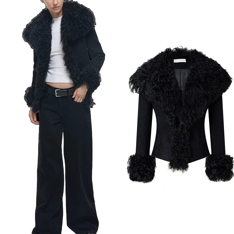 VETEMENTS Cappotto nero grande risvolto pelliccia collo donna slim fit corto biker invernale giacca calda