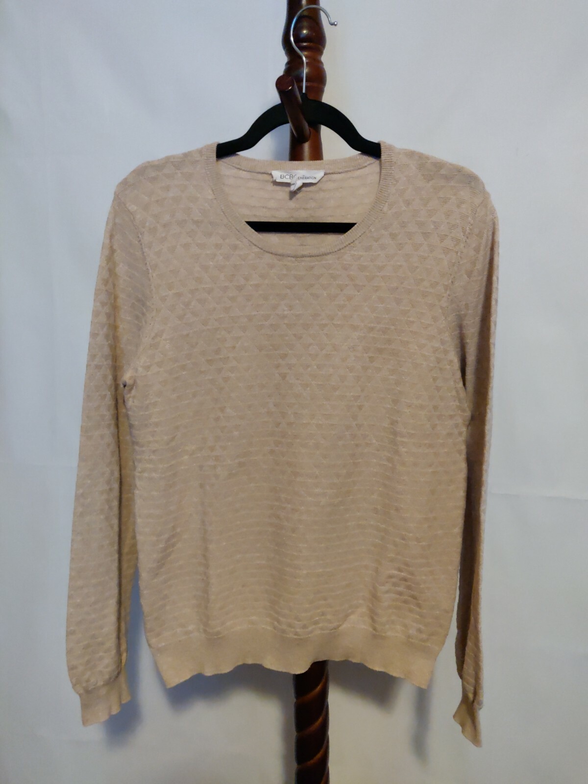 BCBGeneration women's size M pullover sweater lig… - image 1