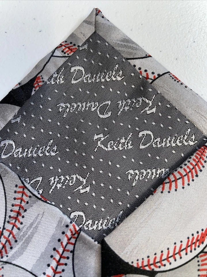Play Ball Hombre Corbata Keith Daniels Softbol Foto 3 de 4