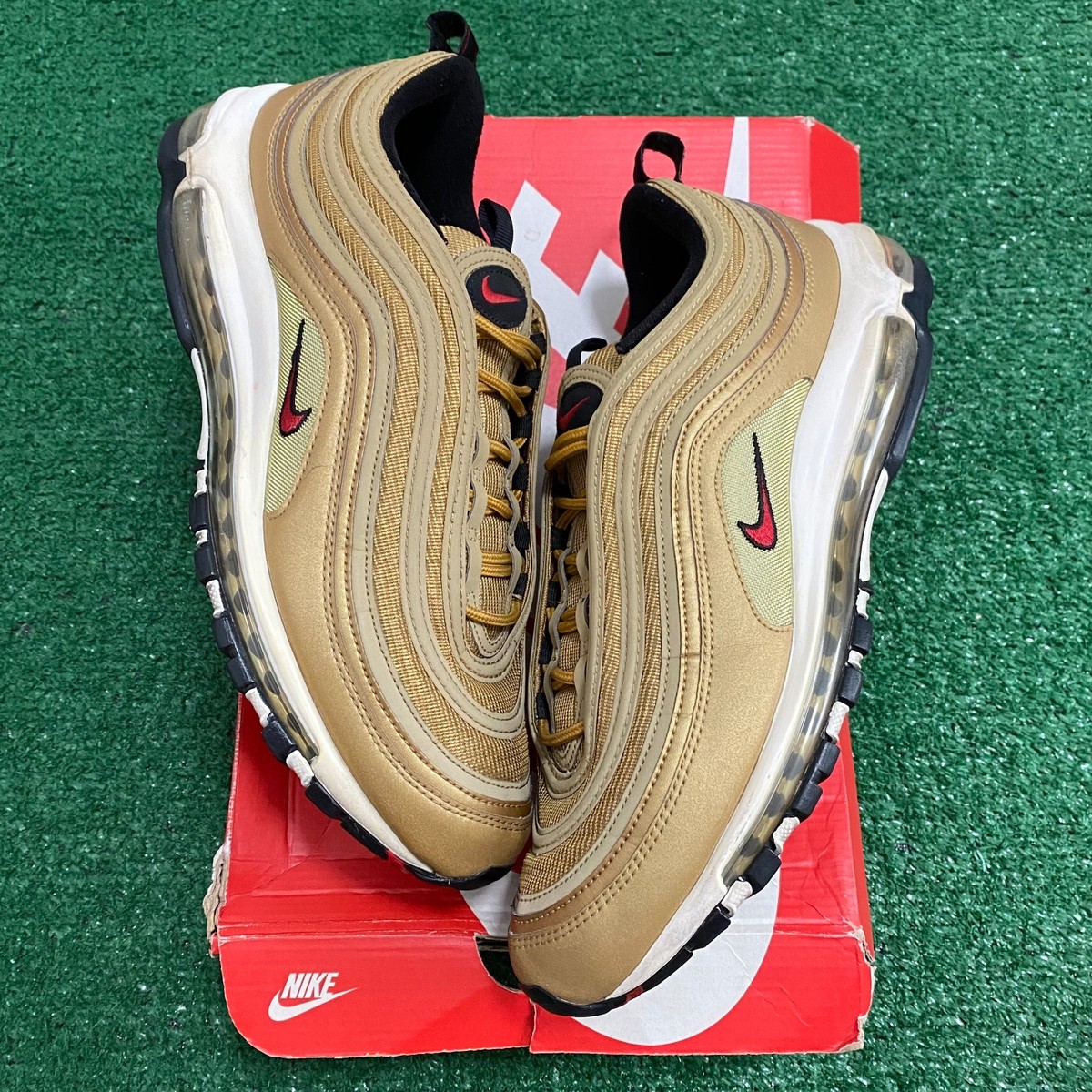 Size 12 - Nike Air Max 97 QS Metallic Gold Sneakers Mens  display picture 2