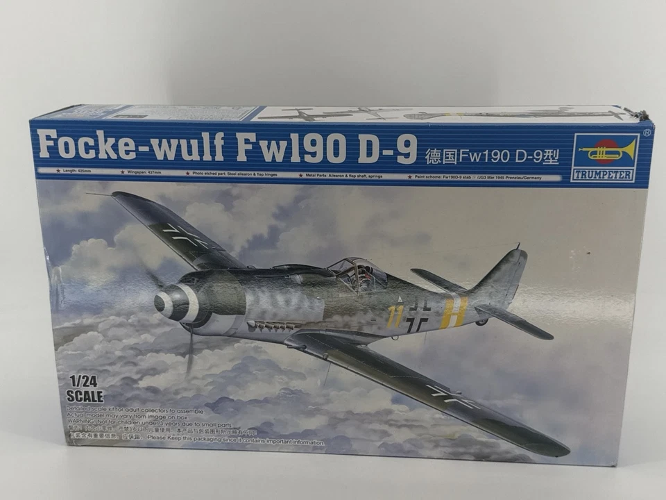 Trompetista Focke-Wulf Fw190 D-9 1/24 Kit Modelo de Caza Alemán Foto 2 de 4