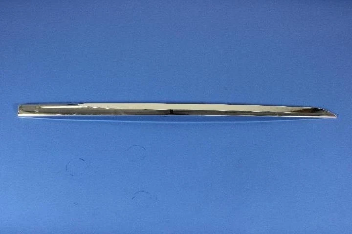 For Chrysler Town & Country 13-16 Driver or Passenger Side Rocker Panel Molding Foto 2 de 4