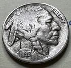 1935 P Buffalo Nickel - 5 Cent Piece 884X