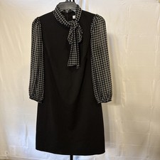 WOMEN'S CALVIN KLEIN DRESS, BLACK CREPE MATERIAL TIE AT NECK, SIZE 6