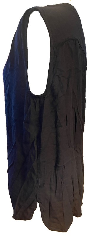 Vince Woman’s Sleeveless Cowl Neck One Button Rayon Top Black Sz 8 Lightweight