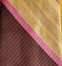 1970s VINTAGE FUNKY DISCO MOD HIPPIE MENS TIE BROWN YELLOW PINK STRIPED  53"
