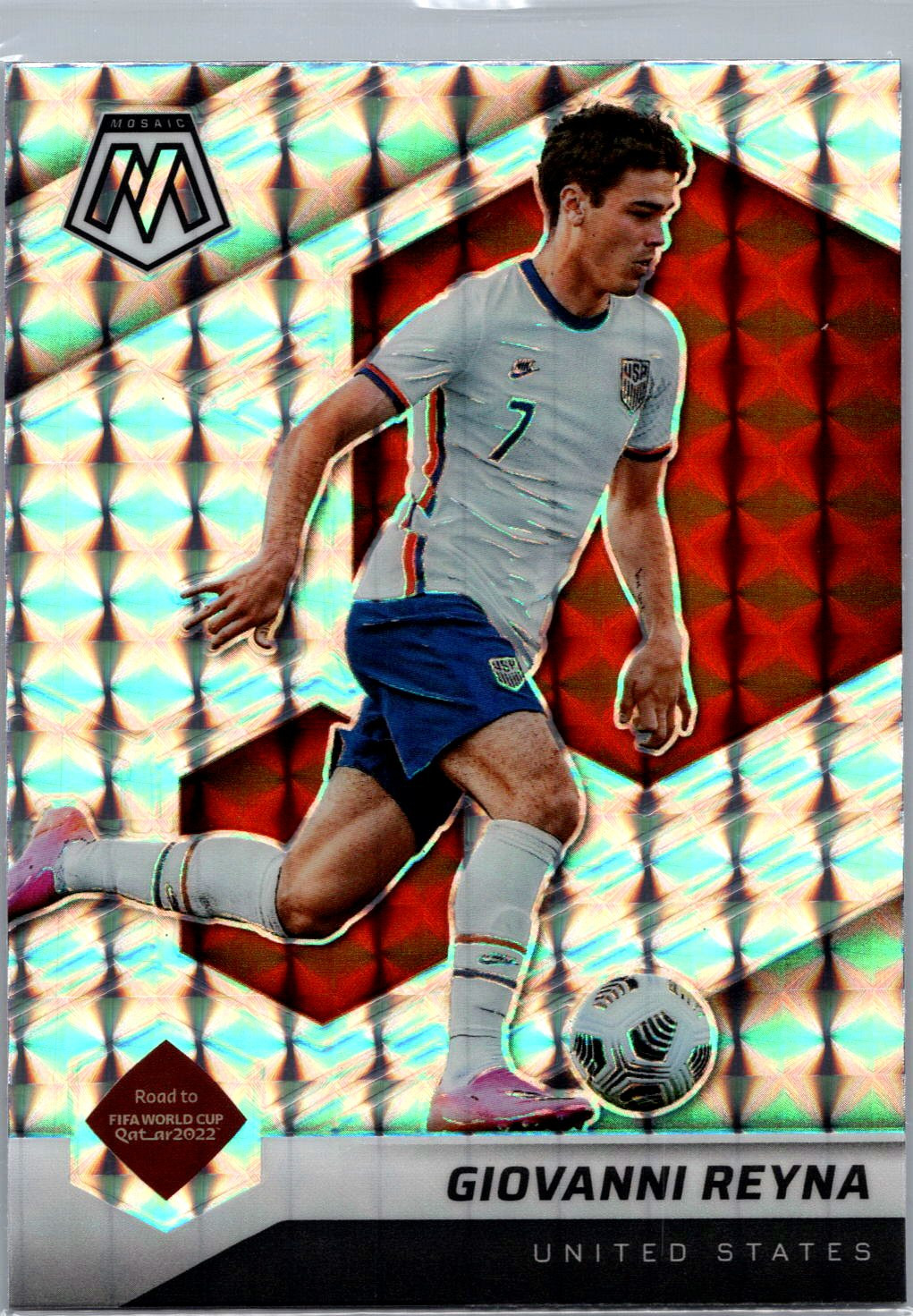 2021-22 Panini Mosaic Road to FIFA World Cup #104 Giovanni Reyna Silver
