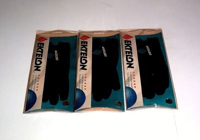 EKTELON COUGAR (Left / Small) THREE (3) Black w/ Black Racquetball Gloves (NEW)