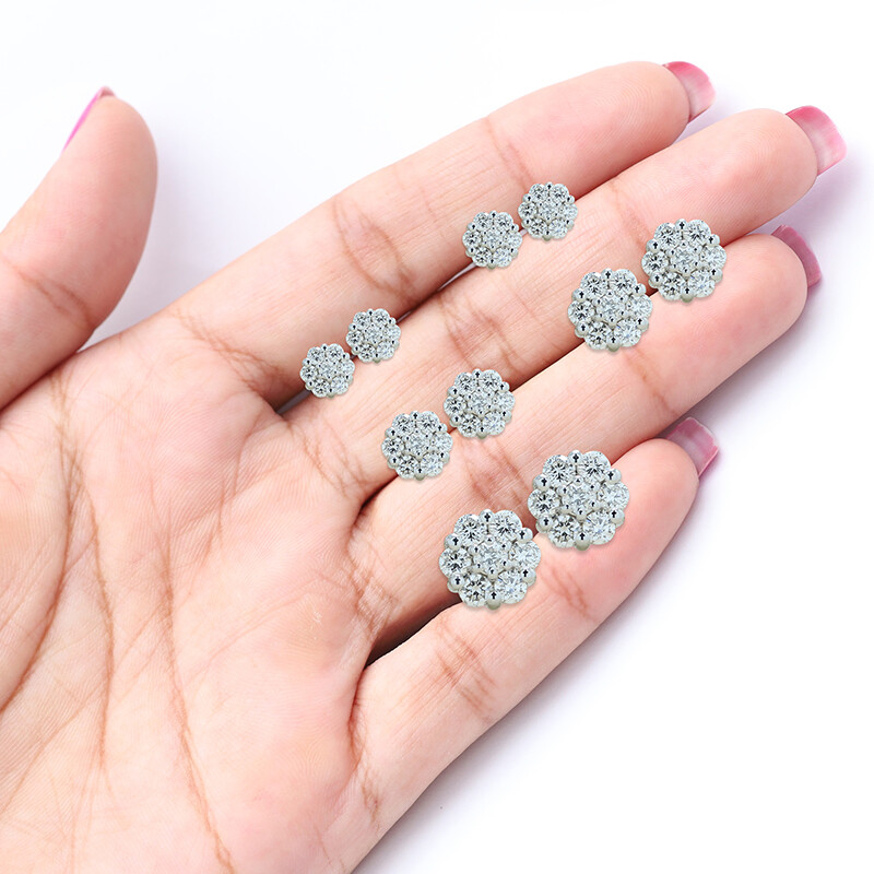 Carissima Orecchini A Lobo Doppia Barra Con Zirconi Da Donna In Oro Giallo 9 Ct (375 - Foto 8