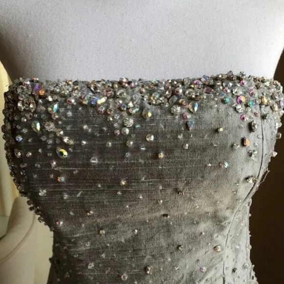 RARE SILK RINA diMONTELLA RED CARPET EVENING GOWN - Image 2 of 4