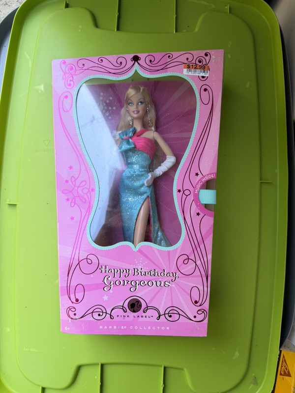 Barbie Pink Label 2008 Happy Birthday Gorgerous N2440 Pink label NIB