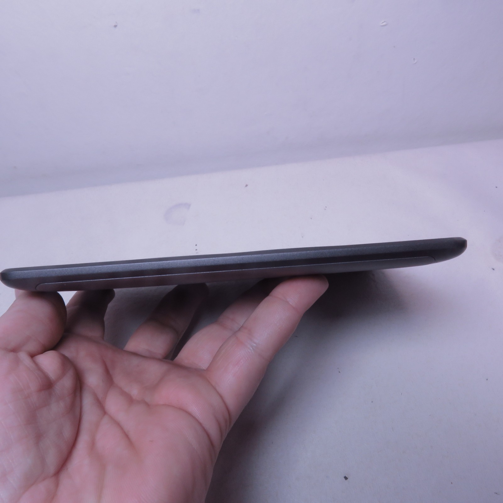 Amazon Kindle 4th Gen - 2GB - D01100 - 6" Wi-Fi Tested Works