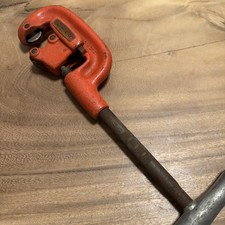 RIDGID NO. 1- 2 1" - 2" HEAVY DUTY PIPE CUTTER TOOL Made In USA