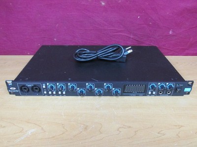 Focusrite Saffire Pro 40 FireWire Audio Interface 20 In/Out 8 Mic Pres 24/96