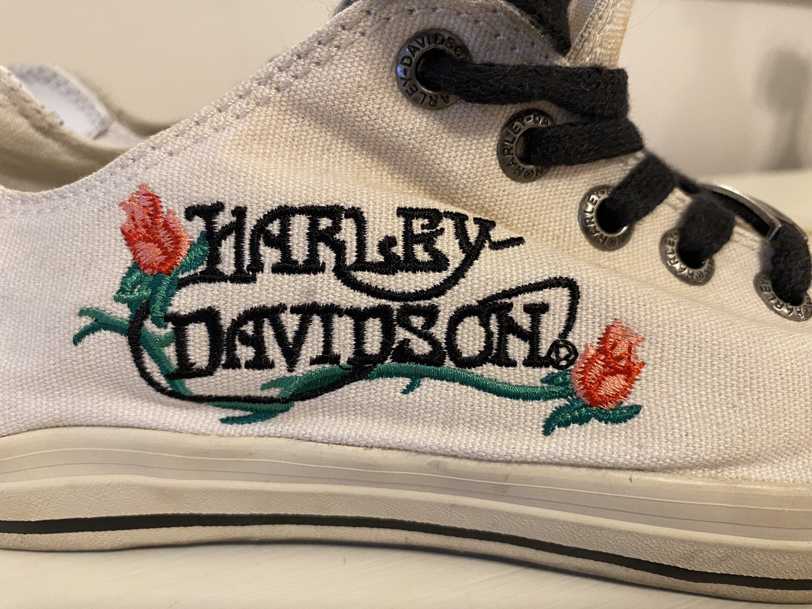Verity Canvas Sneaker Rasberry Rose