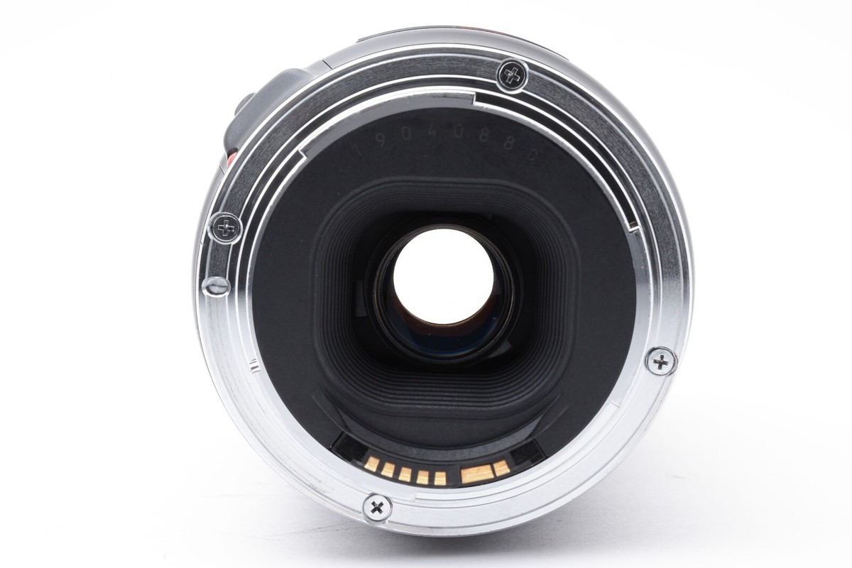 Canon EF 100-300mm F/4.5-5.6 USM Zoom Lens w/ET-65 II hood