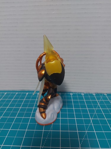 Skylanders Giants Swarm Figure 4.5 Inch W/ Card , sticker - Picture 6 of 7