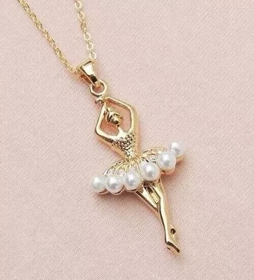 Women's Doll Pendant Necklace 18'' 2 Ct Pearl Simulated 14K Yellow Gold Plated