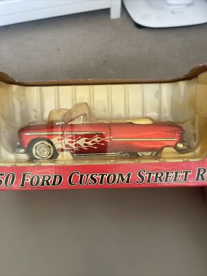 NEW SNAP ON 1/24 COLLECTORS 1950 Ford Custom Street Rod Officially