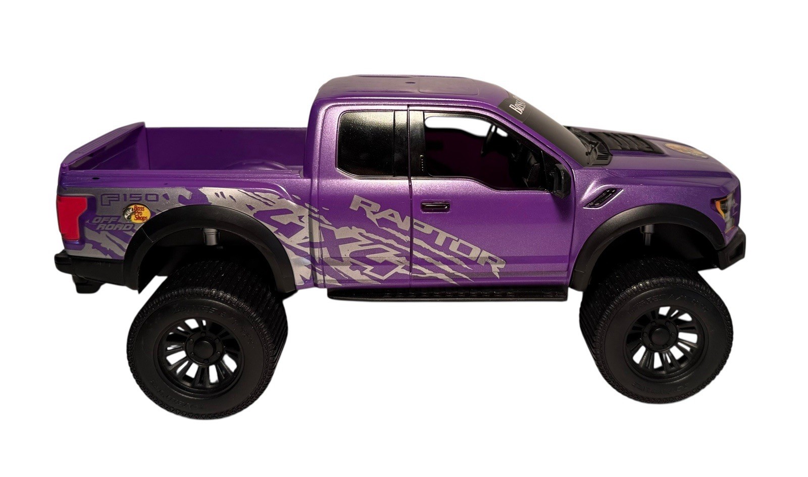 FORD F-150 Raptor Bass Pro Shops Toy Truck 1/18 Scale 2016 Model Purple