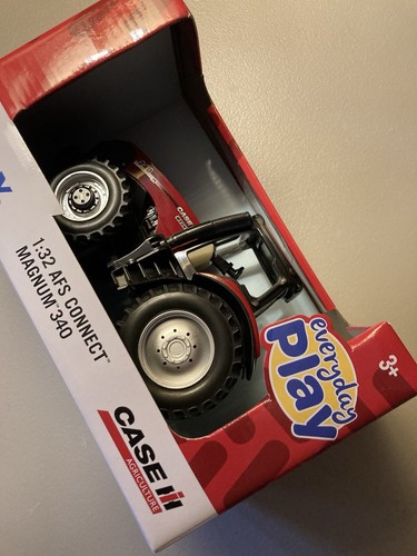 Tomy 1/32 Case IH AFS Connect Magnum 340 Tractor 47317 Farming Diecast Brand New - Picture 2 of 18