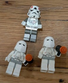 LEGO Star Wars 4483 AT-AT Driver Minifigure Red Imperial Vintage + Instructions