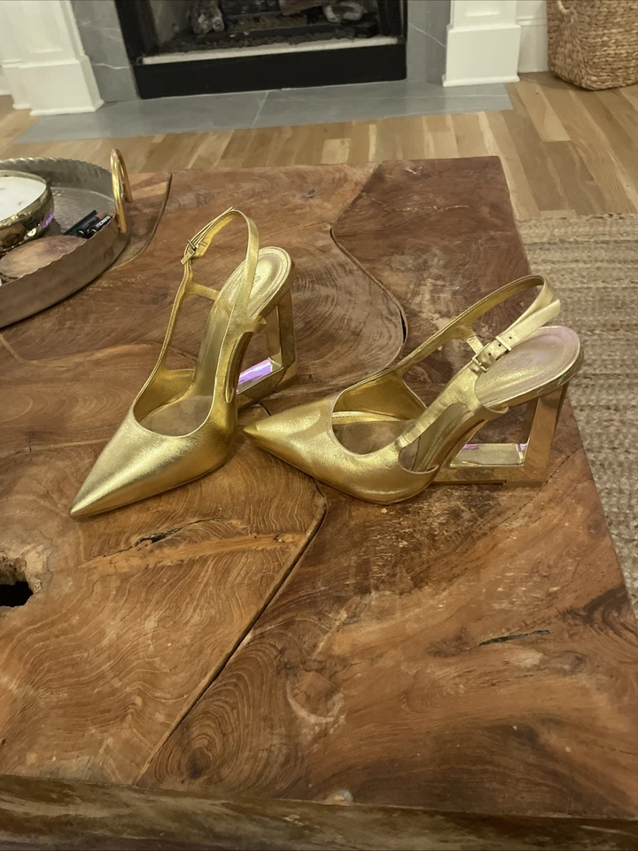 Schutz 21596 Mujer Filipa Slingback Punta Punta Bomba Metálica Talla 6.5B Totalmente Nuevo Foto 3 de 4