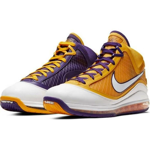 Nike LeBron VII QS Media Day Lakers Court Purple-Yellow Size 8 (100% Authentic!)