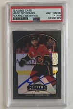 Mark Giordano Signed 20-21 Allure Rainbow Black ON CARD Auto PSA/DNA Maple Leafs