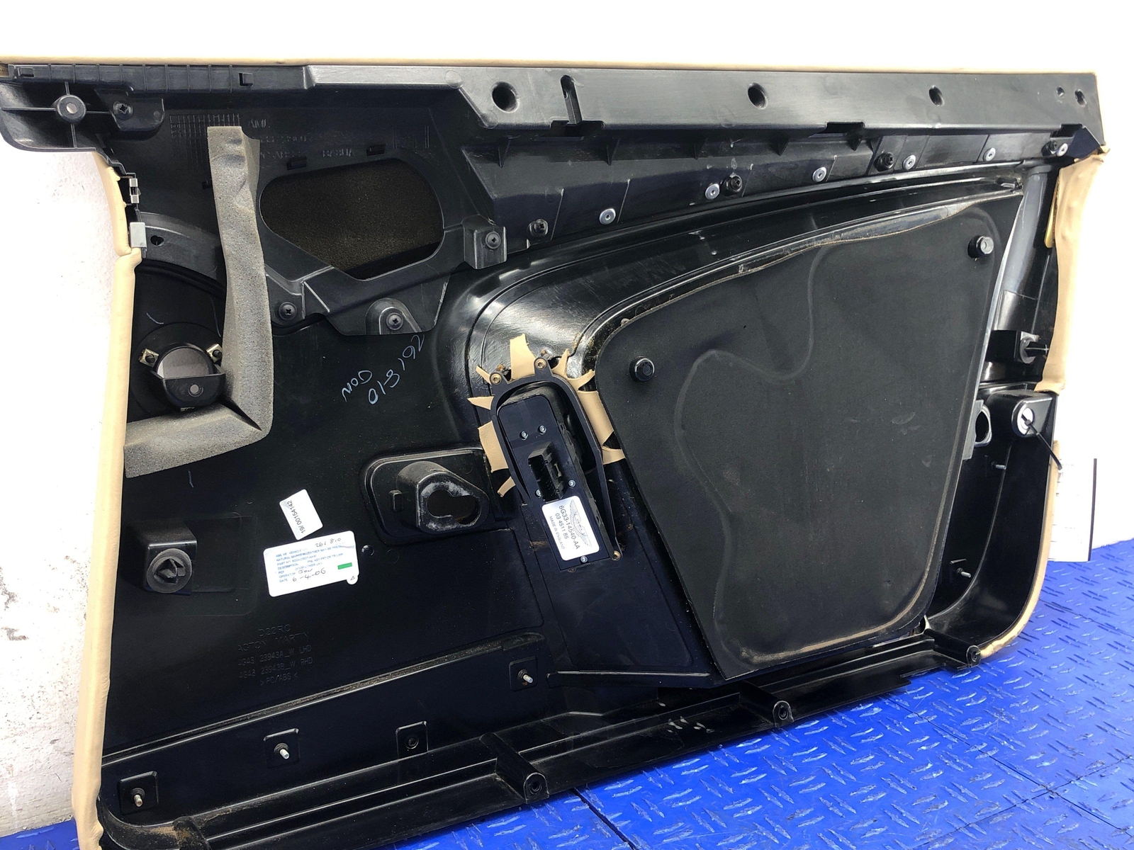 2006-2018 ASTON MARTIN VANTAGE V8 FRONT LEFT INNER INTERIOR DOOR PANEL BEIGE