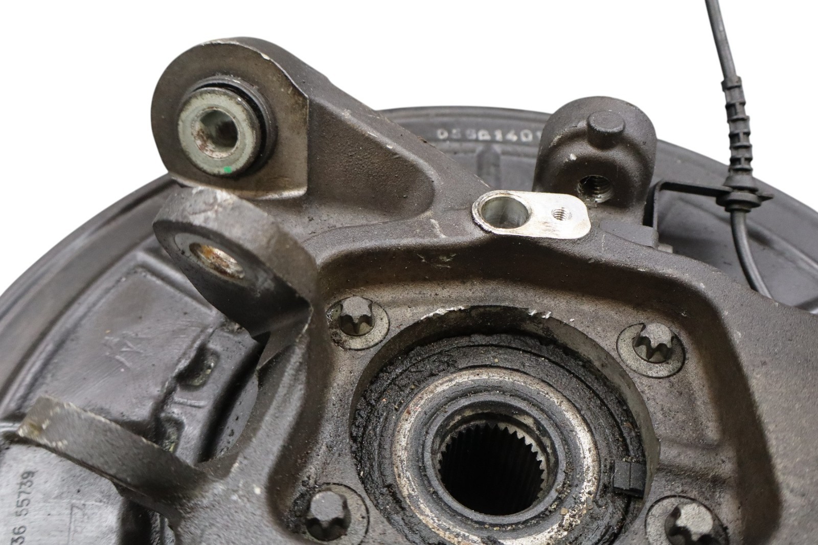 14-17 Maserati Ghibli Rear Right Passenger Side Spindle Knuckle Hub Bearing Oem